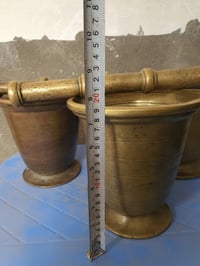 من رخصتكم دائمآ للبيع ثلاثه قياس ارتقاع 18:سيم 07821814156