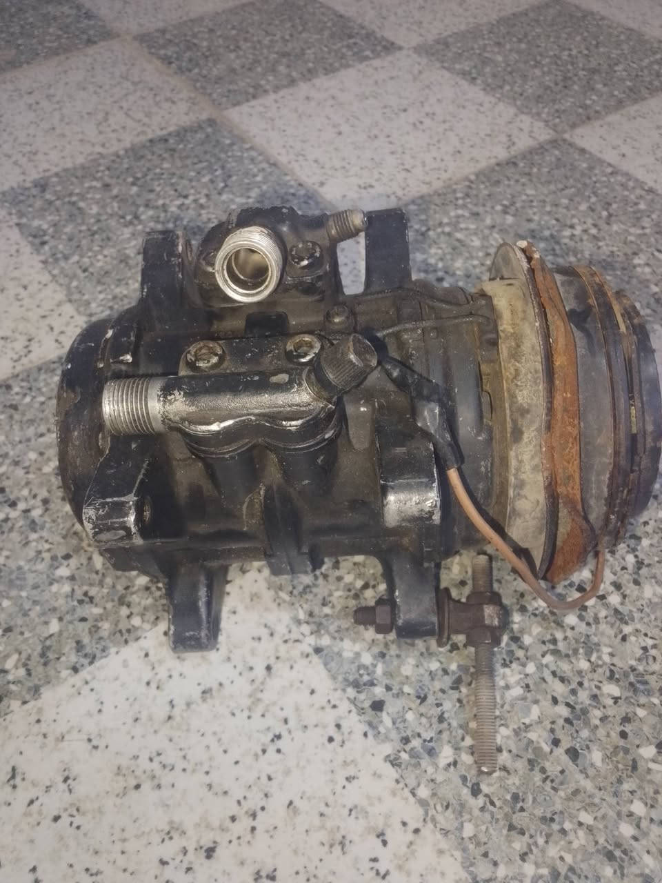 للبيع شرط الشغل بس ماعرف مال يا سياره


**إذا كنت صاحب هذا الإعلان وتريد حذفه لأي سبب، رجاءا أرسل رسالة إلى الدعم الفني**