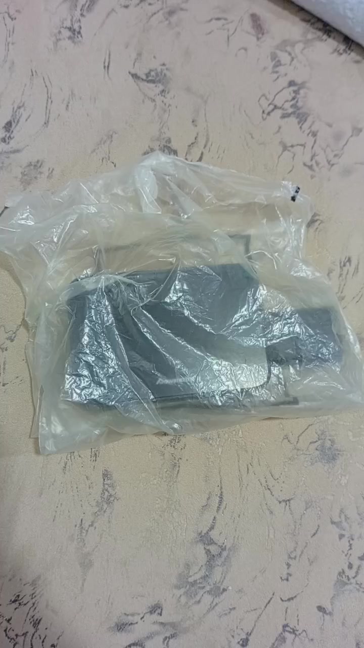 تفاصيل داخل الفيديو 👇
بطارية مع شاحن بهذا الشكل 👇
NP-FZ100
متوافقه مع هاي الأنواع من السوني 👇
Alpha Series
a1 II . a1 . a9 III . a9 II . a9 . a7R V . a7R IV . a7R IVA . a7R III . a7R IIIA . a7 IV . a7 III . a7C . a7C II . a7CR . a7S III . a6600 . a6700 . ZV Series . ZV-E1 . ZV-E10 II


**إذا كنت صاحب هذا الإعلان وتريد حذفه لأي سبب، رجاءا أرسل رسالة إلى الدعم الفني**