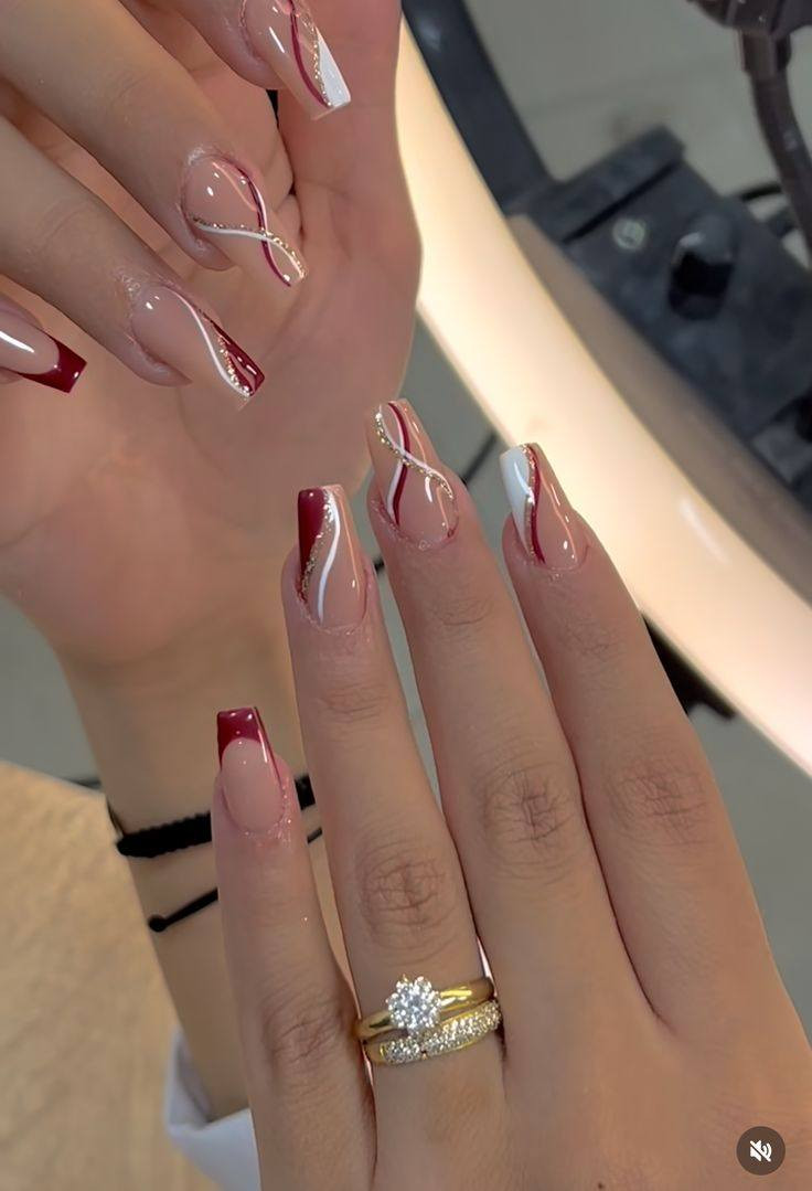 💕🌙بمناسبة عيد الفطر🌙💕
✨صالون ليان ✨
❤️‍🔥مجهزلكم أقوى عروض التجميل❤️‍🔥
📍 الموقع: كربلاء شارع السناتر 
داخل مجمع الساعاتي الطابق الاول مقابيل توت فريش .......
📞 للحجز والاستفسار 
***********
🍒 خدماتنا المميزة 🍒
🍒صبغ وميش الشعر:
ميش شعر قصير ولادي 10
ميش شعر حد الكتف 15
ميش شعر تحت الكتف 20
ميش شعر وسط الظهر 30
ميش شعر نهاية الظهر 40
🌟🍒صبغ وتوحيد لون الشعر:
صبغ وتوحيد لون الشعر ولادي 10
صبغ توحيد لون الشعر حد الكتف 15
صبغ توحيد لون الشعر تحت الكتف 20
صبغ توحيد لون الشعر وسط الظهر 25
صبغ توحيد لون الشعر نهاية الظهر🍒 40
🍒 تسريح الشعر:
تسريح شعر ولادي  35
تسريح شعر حد الكتف  40
تسريح شعر تحت الكتف 50
تسريح شعر وسط الظهر 60

🍒عروض العرائس:
عروس تسريحة ومكياج + يوم واحد وشسوار هدية مرافقه للعروس 75

عروس تسريحة ومكياج حنة وعرس يومين 150
تسريحة ومكياج مدعوة. 25
عروس عقد مكياج وتسريحة  40
🍒 خدمات التاتو🍒

تاتو سكس دي 30
تاتو بلوك  20

تاتو شفايف وتوريد 25
تحديد شفايف  15
🍒 الوشومات باانسب الاسعار 
وشم صغير (من 10 فمًا فوق حسب الحجم)
القص7
شسوار: 5
 الشعر الطويل يختلف سعر 
💎الرموش والاضافر على الحجز 💎
✨تركيب رموش: 35
✨تركيب اظافر: 60

حفافه وجه  7
صبغ الحاجب هدية
تنظيف بشرة عادي: 5

تنظيف بشرة ملكي بالهايدروفشل والماسكات: 10
🍒لا تفوتوا الفرصة🍒

للحجز والاستفسار راسلونا واتساب 
***********
***********
🌸 نتشرف بزيارتكم دائماً✨ العرض ساري لفترة محدودة بمناسبة عيد الفطر
#عروض_العيد
#الجمال_يبدي_ويانا
 #صالون ليان
