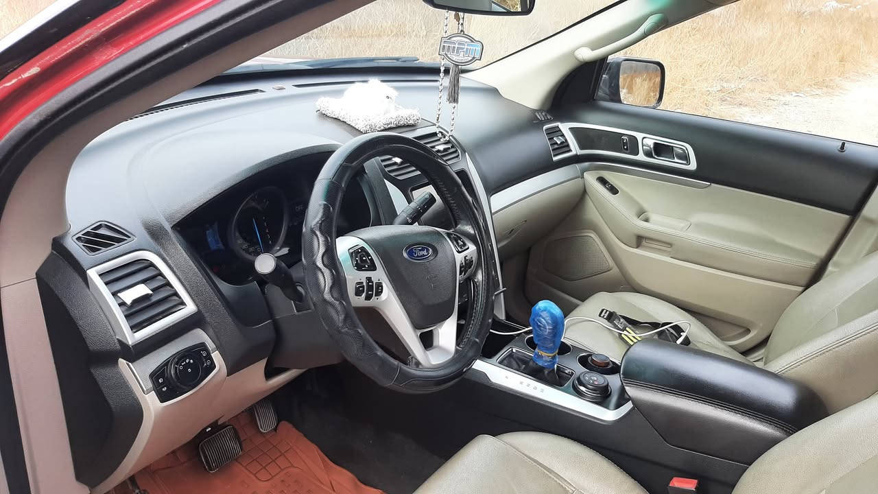 السلام عليكم عندي فورد اكسبلور خليجي 2013 مكفول كير مكينه مبدل بيها اويل بم ومنظف مصفي ماشية 182الف قابل للزياده  تدفئه تبريد ٣ قطع تخم تاير ويل كب بلادي لون كرزي فور ويل سبعه راكب كشنات جلد اشاير بالمري  بانوراما كتلوك موجود كلشي بيها شغال ادامه كامله نوزلات مبخره جديده بلكات جدد رقم بغداد  دولي هزه جديده سنويه٢٨ بسمي كشر مكفول بيها ربع دعاميه صبغ خلفي امامي موضح بالسونار بوربرن امامي يراد تبديل مكانات بارد بيع مستعجل ١٣٠مراح تلكه هيج سعر بهيج نظافه مكاني بغداد الكرخ ***********
