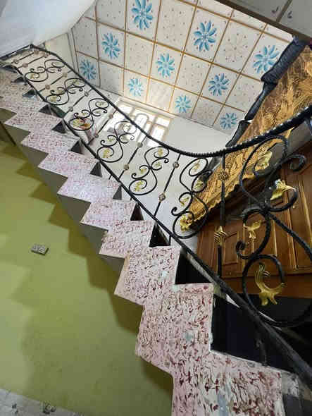 #اسعد_الله_اوقاتكم_بكل_خير⁉️👋🏼
*********** ابو مهدي
‏***********

#المساحه 100متر
#جنس_العقار ::  وقف اصولي

#العنوان :: البصره أبي الخصيب ام نعاج

#يحتوي البيت على غرفه
و ديوان
و مطبخ و صاله
و مناور عدد 2
و صحيات داخلي وخارجي  

#البيت جاهز من كلشي 
كامل من مقطوره و كيزر و ماطور

جميع الخدمات متوفره ماء كهرباء  
#السعر (( 53 مليون وبي مجال 
#للاستفسار الاتصال على الهاتف 📳📞
📳***********ابو مهدي )📳
