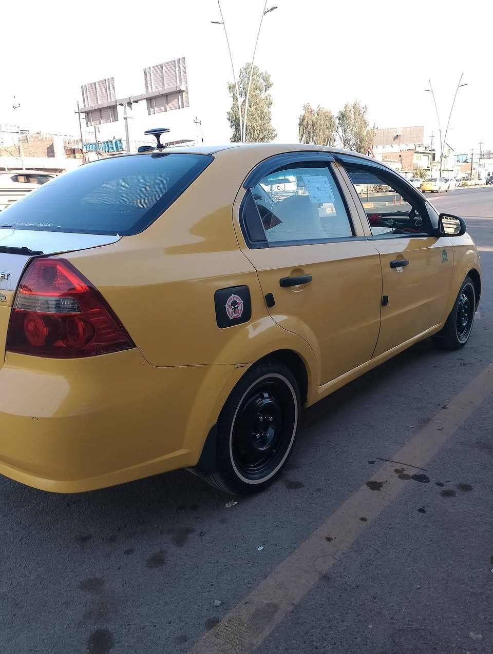 سلام عليكم 
شوفرليت افيو مديل 2008
رقم ديالى 
هيئه غرامات صفر بلا ضرر 
فول عادي كير جديد محرك لا صرف ولا نفخ 
بيها منضومه غاز 
كابون ما مسجله بعدها 
تريد تحويل تريد وكاله 
شرعيها بالموصل 
***********
***********
خابر ونطيك السعر
