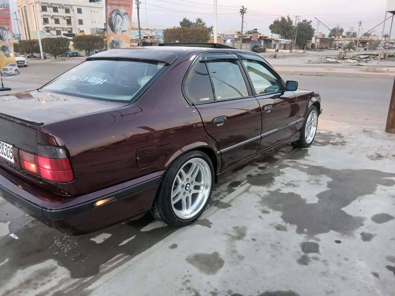 السلام عليكم للبيع بي ام 525  1993اصل بليته وسنويه شرط التحويل صدر امامي خلفي ويل M
مصبوغه جماليه بدون حادث تبريد ثلج 
🥶كير مكينه خير من الله كهربائيّة كله شغاله سياره فتحه 3طكات محدثه 1995محرك مسكر فانوص السعر(73)وبيه مجال العنوان الفلوجه رقم انبار
***********
*********** بغداد, العراق
