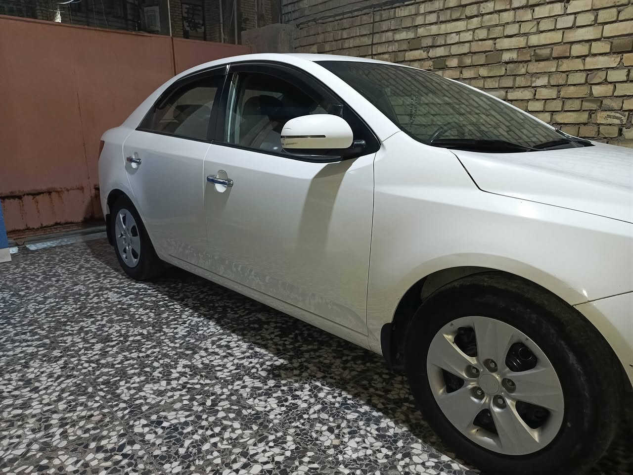 السلام عليكم ورحمة الله وبركاته
سيراتو 11 خليجي ابيض بغداد باسمي
مواصفات السيراتو معروفة بيها نواقص بسيطة جدا السنوية لل27
السعر المطلوب 94
وبيها مجال جدا بسيط 
مكاني بغداد البلديات 

تحياتي للجميع 
ملاحظة اي شخص يشوف السعر غالي ومبالغ بيه يدعيلنا بالتوفيق واكون ممنون منه 
***********
واتساب 
ماسنجر
تلكرام
