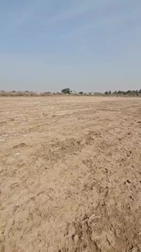 ٥ دوانم • الكرغولية • مقابل محطة بنزين