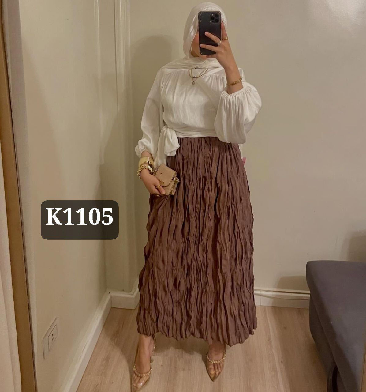 الموديل 👈  جيبه كرنيش سوريه تحفه🥰 🥰

الماتريال 👈 شيفون مبطن عالي الجودة 🥰 

المقاس 👈 وان سايز تلبيس ل 85ك


**إذا كنت صاحب هذا الإعلان وتريد حذفه لأي سبب، رجاءا أرسل رسالة إلى الدعم الفني**