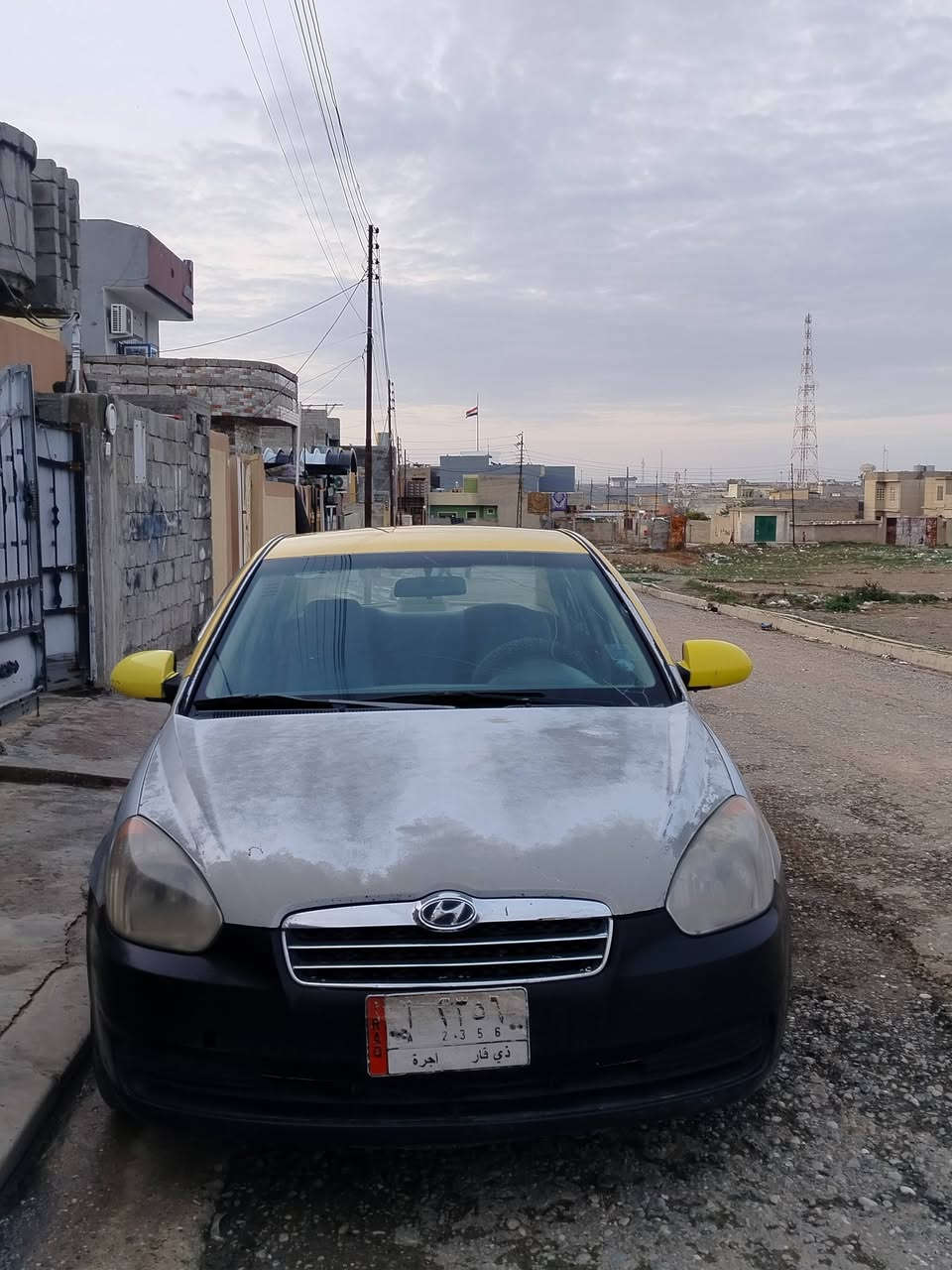 السلام عليكم للبيع سيارة اكسنت موديل٢٠٠٨طخه خفيفه جاملغ الامامي بدون دواخل وطخه خفيفة بالجاملغ الخلفي كير محرك شرط صاحبها الشرعي في حي العربي كير اوتو ماتيك جامعات كهرب شرط التحويل والوكالةالسعر ٧٧ وبيها مجال الاستفسار على الارقام ***********او***********
