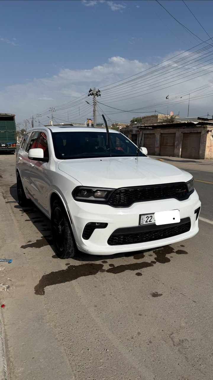 دوج دورنكو GT  كفاااله عامه 

موديل 2021 GT 

مواصفاتها 

شاشه

فتحه 

 كاميرا خلفية -

حساسات خلفية-

كشنات كهربائيه-

صندوك كهربائي-

بصمه-

دخول ذكي-

٣ قطع تبريد-

مثبت سرعة-

كشنات خزن ميموري-

نضام ايكو -

اشاير بالمري-

تشغيل عن بعد

مكان السياره البصرة ***********
