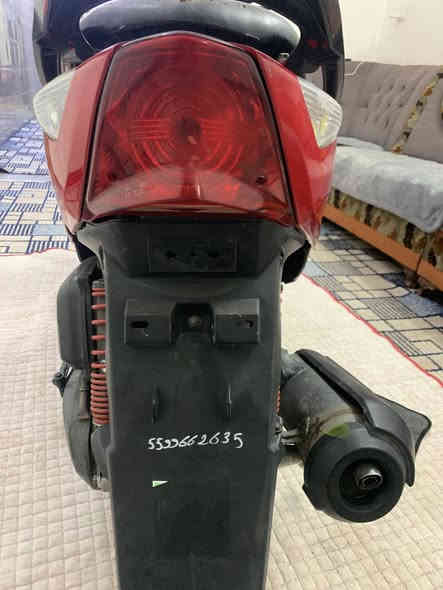 السلام عليكم دراجه ماكس ثعلب للبيع 140 كامله اي نقص مابيها نكره سلف مكينه ناعمه خير من الله السعر 450 مكاني بغداد الخطيب تواصل *********** اتصل فقط وتساب
