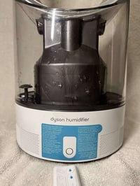 هذا المنتج هو مرطب هواء ومروحة من دايسون، تحديداً طراز Dyson •Hygienic...