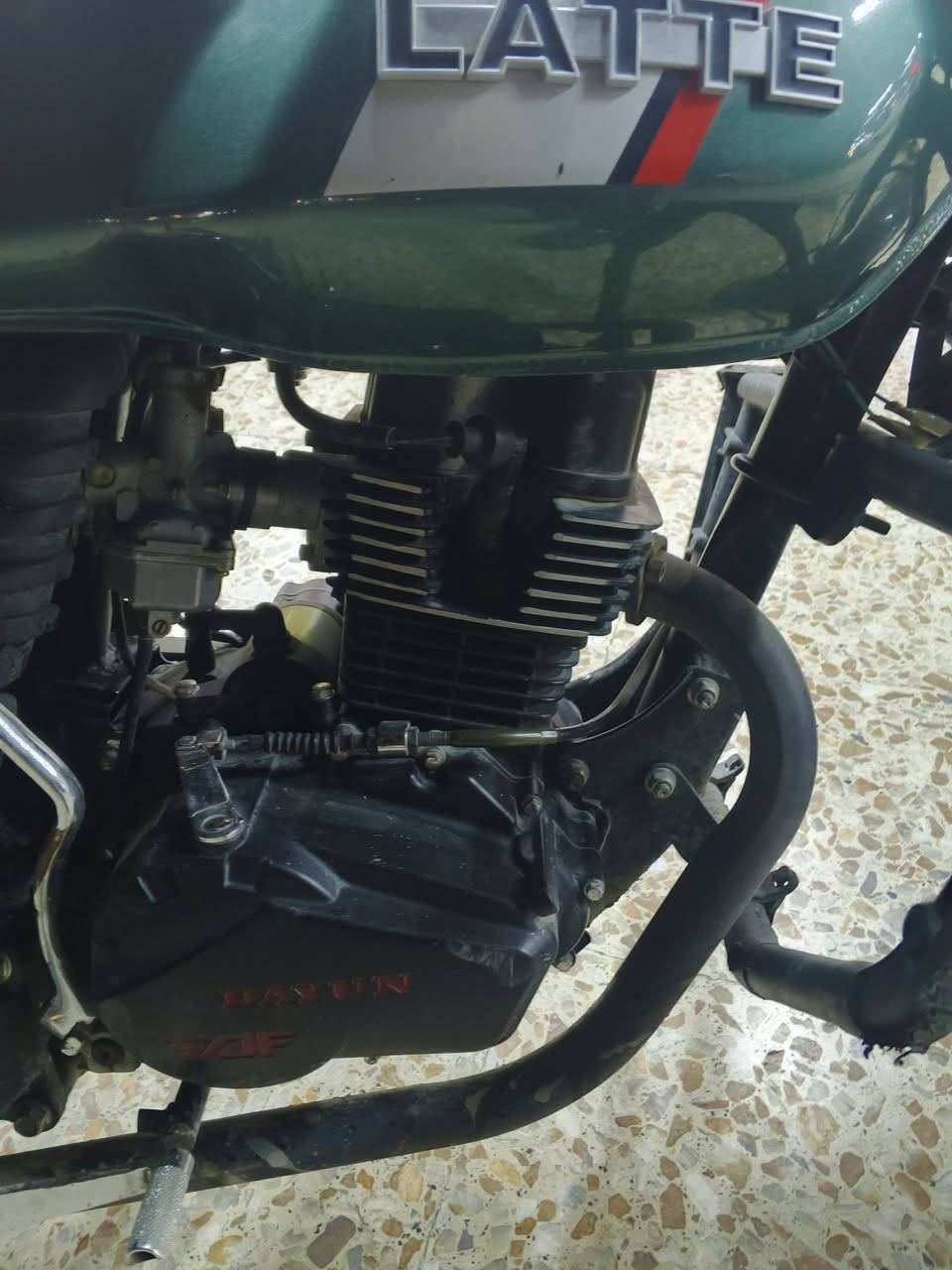 سلام عليكم شباب دراجه دايوان لايتي موديل 2024 دراجه مكينه كفاله أوراق سحب أوراق سحب مكاني بغداد حي نصر السعر 1450 وبيه مجال اكفلك سرقه وعشائر ***********
