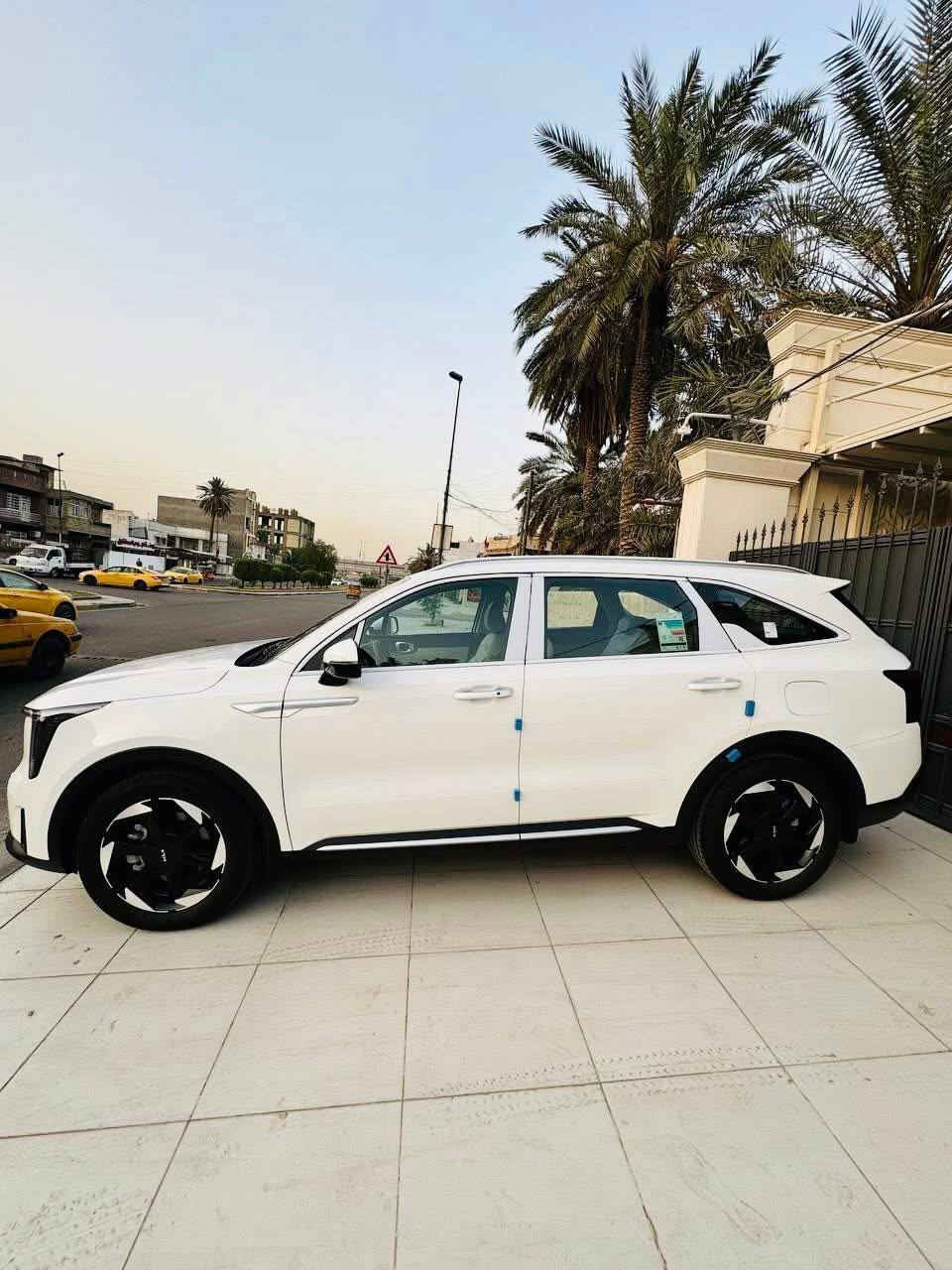 السلام عليكم سورنتو 2024 رقم بغداد بسمنا  ومكفوله كفاله عامة
خليجي ضمان المجموعه الدولية
ماشية 25000Km مواصفات نص فول
4سلندر محرك 2500
ام الضمان سيارة 
السعر271 /***********
مكان السياره بغداد حي اور
