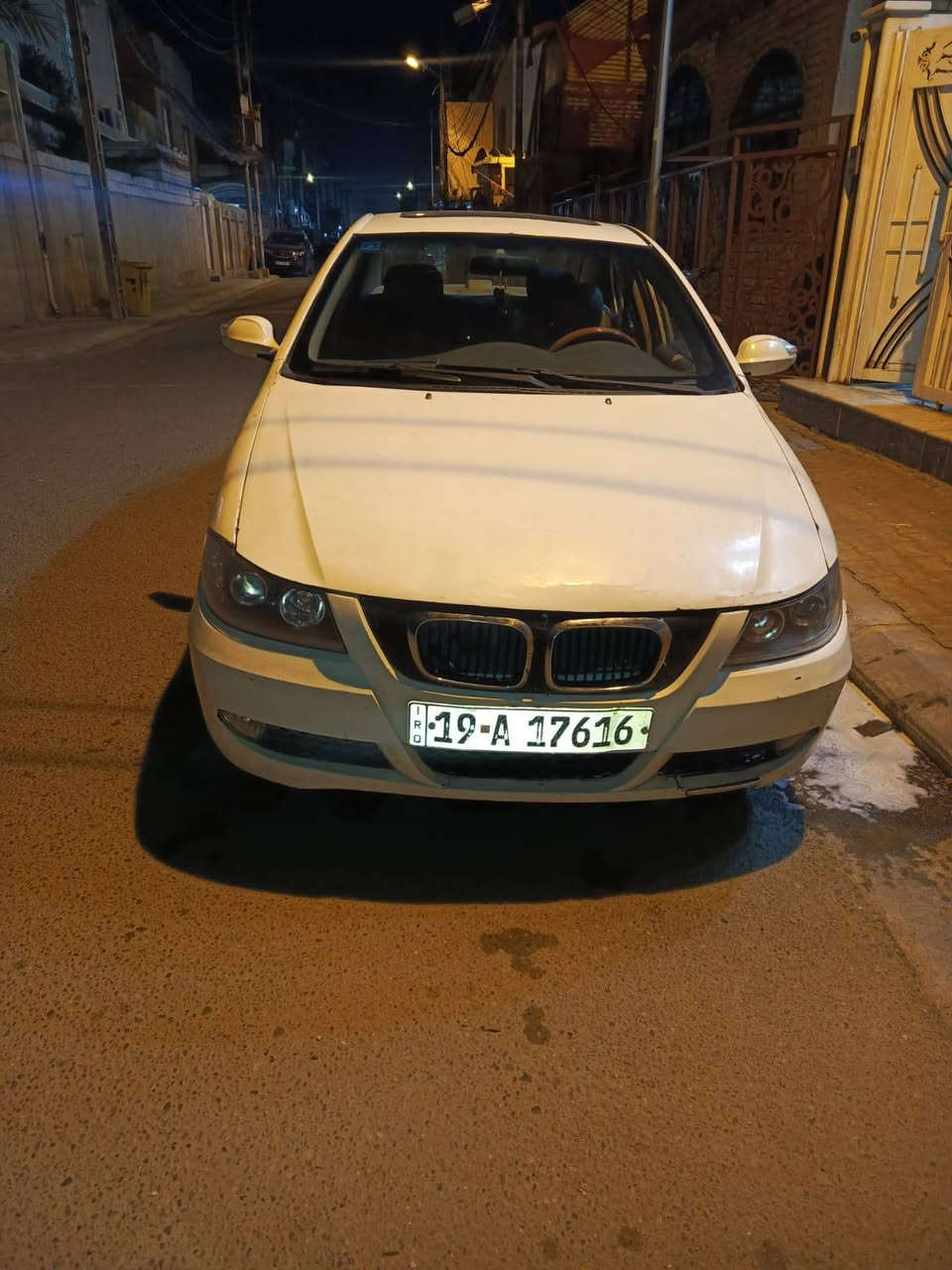 سلام عليكم سيارة نيفان صيني موديل 13 سيارة مكينة كير تخم تاير شاشه كامره رقم كربلاء إنكليزي هزه جديده سياره باسمي مداور ثاني يوم عنوان السياره كربلاء سياره ضربتهة  جهة الجاملغ الأيسر سعر السياره 32 ورقه وبيهة مجال شي بسيط مستعجل على بيعه غير متواجد على االفيس رقم الهاتف ***********
