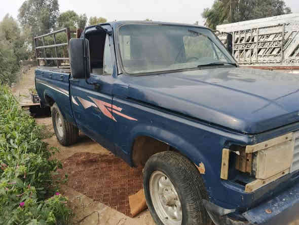 للبيع بيكم جمسي موديل ١٩٩٢ رقم نينوى  فحص شرط كاربون  بنزين بيها تحويل  والوكالة السياره حيل حلوه وبلادي مناقصه شي طخم توير جدد جاهز  عل عمل من كل شي سعر ١٥ ورقه عنوان  تلعفر حي المتنى ***********أو 0773042385
