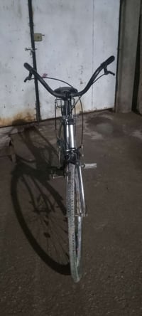 باسكل لبيع سعرو 60 لي يريده على هذا الرقم 07818340959