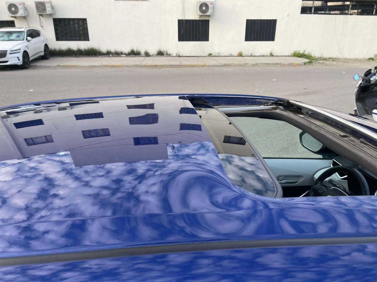 السلام عليكم كورلا 22فول مواصفات مكينه 2000فئه SE
10نمر  بيها قطعتين صبغ السعر 145مكان بغداد ***********
