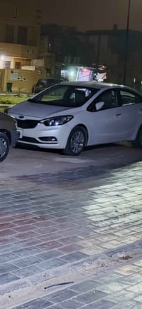 سيراتو ١٦ 07701009358