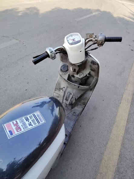 ماكس بوليسي 

دراجه جاهزه كل نقص مابيه 

مكينه مبدل كور فقط 

السعر ٥٧٥ 

اي استفسار خاص او الاتصال ***********
