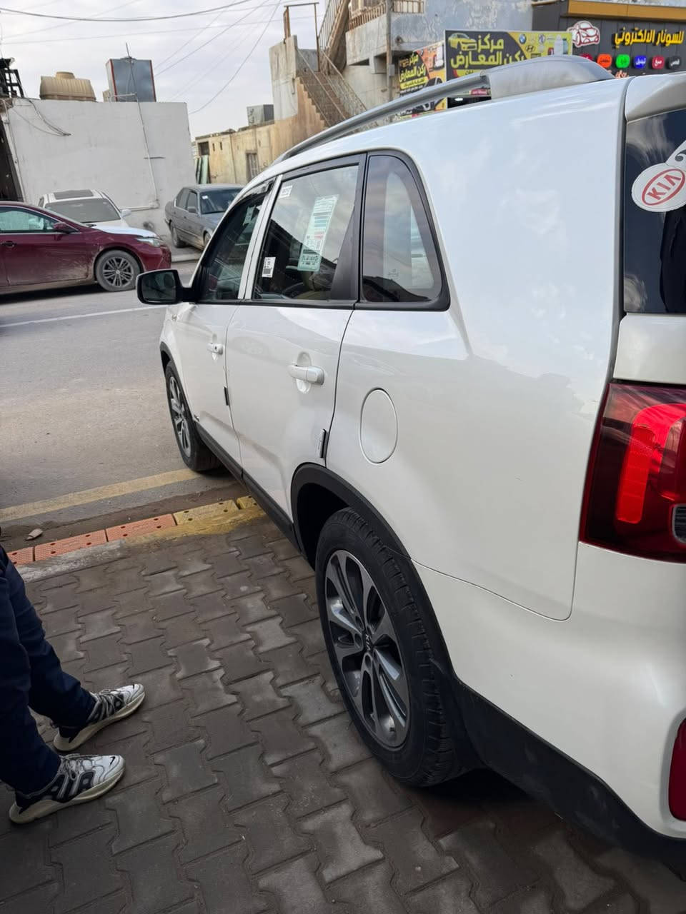 السلام عليكم..
للبيع

سورنتو 

الموديل| 2015 

وارد خليجـي 

سيارة مكفولة من الصبغ 

| المواصفـات | 

نص فول  

ثلاث قطع تبريد

7 راكـــب 

كامرا خلفيه 

تو ويــل 

6 سلندر 

نظامين ECO + عادي 

————

السـعر 188 و بيها مجال

للتـواصل

‭0774 805 3946
