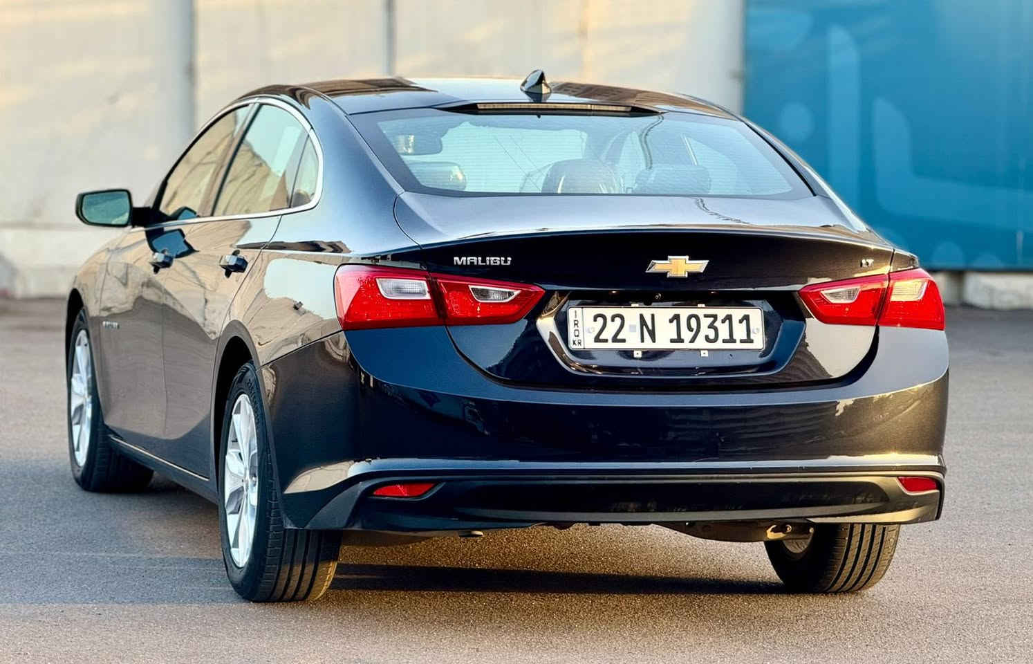 السلام عليكم
للبيع فقط ماليبو 2023 Lt  لون شذري
ماشيه 36 mi 

بدون قطره صبغ فقط مكانين تعديل بالجاملغ وباب السايق بجم كبس بدون ايرباك ع الفحص وين ميعجبك 

رقم اربيل ترقيم جديد ب اسمي هزه فحص سنويه كله جديد وكاله تحويل باليعجبك

ملاحظه// السياره استيراد شخصي وليس كصه مزاد يعني مابيهه صور حادث فقط تقرير 

🔴 بصمه ابواب + جنطه
🛑محرك 1500 توربو ✈️
🔴تحديد مسار
🛑 بصمتين وي السيارة مو وحدة 
🔴قياده ذاتيه
🔴 رادار امامي 
🔴سايد بريك بصمه
🔴مانع انزلاق
🛑 اوتو بريك /توقف ذاتي عند الاقتراب 🚳
🛑شاشه كبيره تدعم 📲Android Auto/car play
🛑خرائط Gps📌
🛑كامره خلفيه 📷
🛑كروز مثبت سرعه
🛑شاشة ضبط واعطال بل دشبول
🛑 مراءة وسطية تعتيم ذاتي 
🛑منافذ USP/ 12V /Tip C
🛑مانع انزلاق ⛔️
🛑حساس اطارات
🛑4 دسك/ Abs
🛑 انارة لد للعالي ولناصي لايت نهار
 السياره جاهزه ونظيفه جداً بدون نواقص
مكاني بغداد الكرخ 
***********
