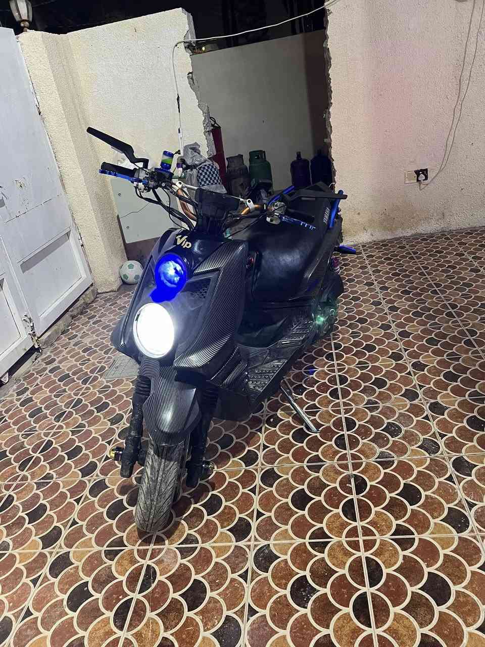 السلام عليكن سكنس جبلي للبيع تراجه مفوله نقص برغي ماكو مزوده تزويد كامل الدراجه 58 من نزلته مكفوله من التاير للتاير***********
