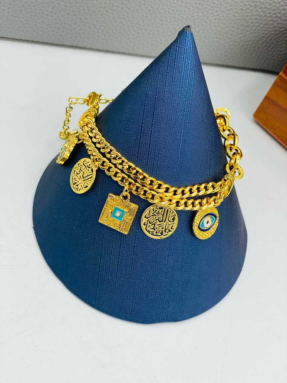 🦋 سوار فرفشة ترند
أناقة ناعمة ولمعة تخطف النظر ✨
قطعة مميزة تكمل إطلالتك بكل بساطة وجمال 💖
‏_______________girly______________
نتميز بكل ما هوة جديد بعالم الاكسسوارات 💍
للاستفسار يرجى مراسلة الصفحة 📩
أو زورونا بموقعنا الكائن في:
📍 تكريت – مجمع العقيق التجاري مقابل منتزه زيونة
🚚 يتوفر توصيل إلى كافة محافظات العراق
#اكسسوارات #سوار #ذهب_برازيلي #ترند #اكسبلورexplore


**إذا كنت صاحب هذا الإعلان وتريد حذفه لأي سبب، رجاءا أرسل رسالة إلى الدعم الفني**