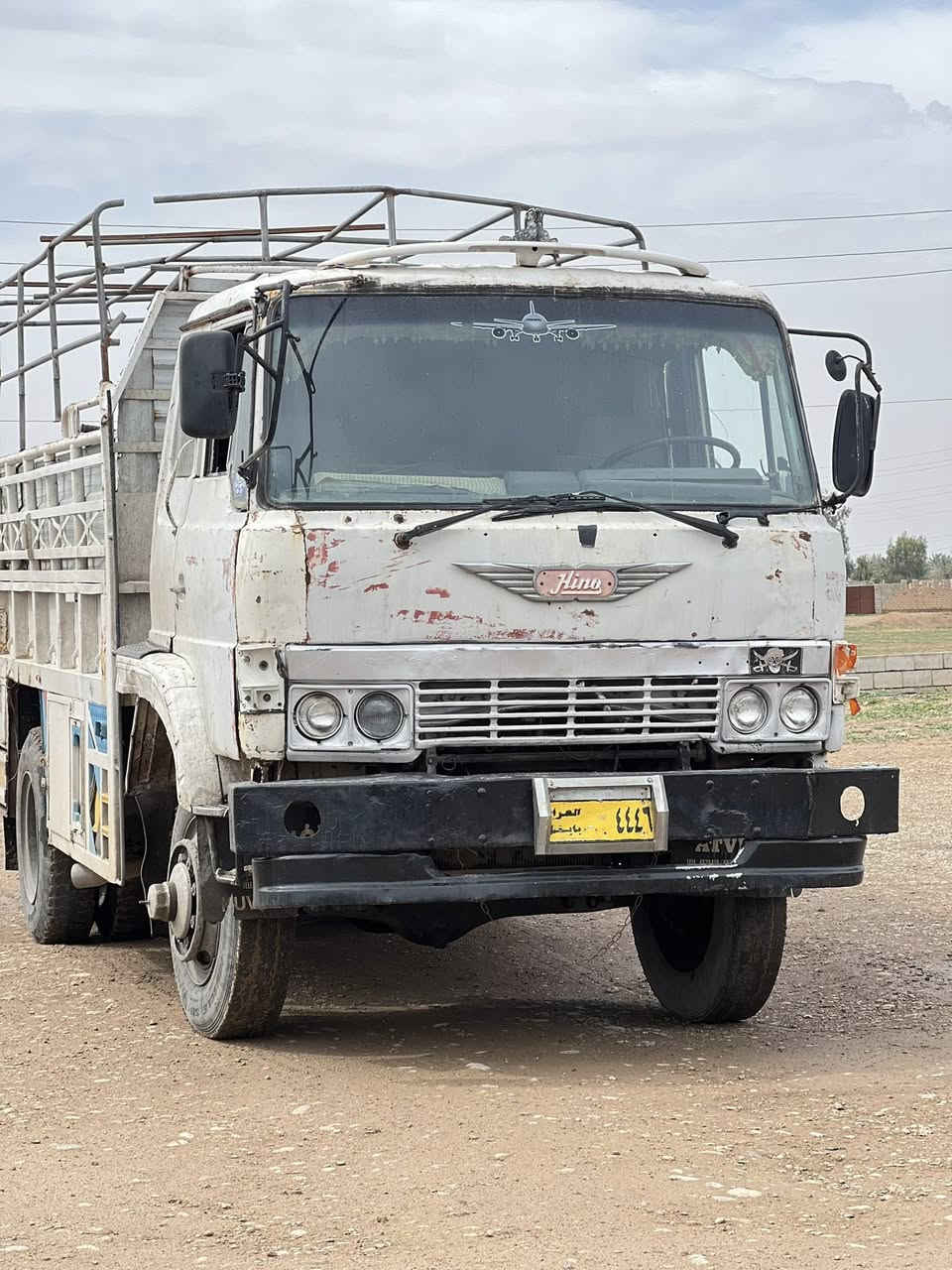 السلام عليكم للبيع هينو جيش شعبي جاهز  // اتصل وتدلل اني مكلف بل نشر ***********
