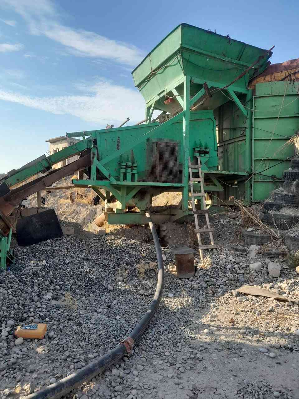 البيع معمل حصو رمل
***********
***********
