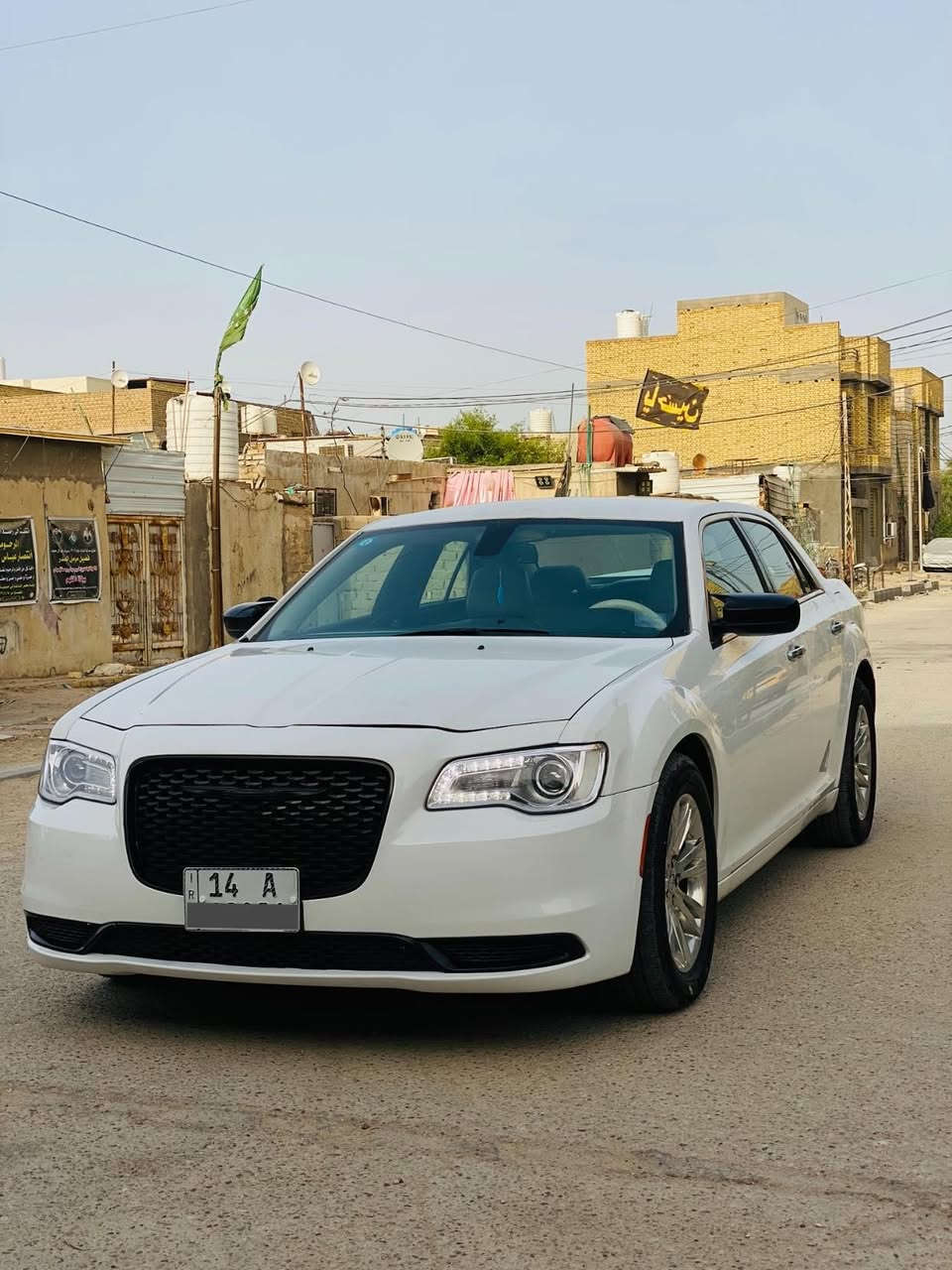 سلام عليكم اوبامه للبيع 2019 اصل رقم بصره تحويل ثاني يوم سياره مواصفات كشنات كهربائي ابيض كامره دواره حساسات وبيه بعد مواصفات حادثه تبديل بابين أصلي 
وجاملغ الخلفي تصليح بدون دواخل 
بجم كبس بدون ايرباك سياره بجم مكفول سياره جديده 
جاهزه للاخير من كلشي مكاني ذي قار سعرا 173 شراي انتصل 
***********
