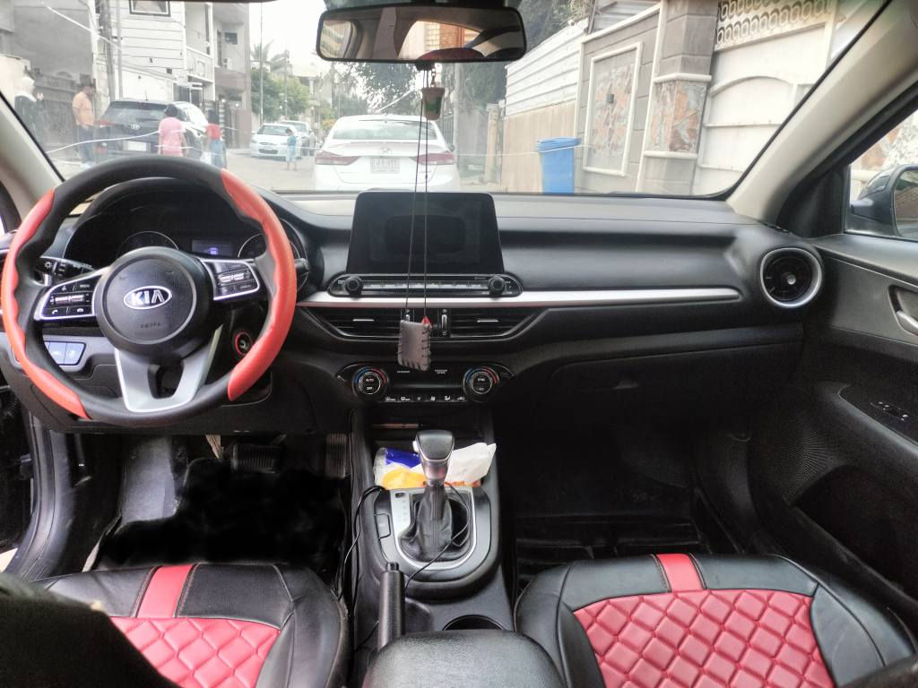 كيا فورتي 19 وارد امريكي سياره جاهزه كير AT  حادثها موضح بالصور  تبديل جاملغ وبنيد شركة وبيها كلير صفحة سايق من أمريكا سياره مال جناي للتواصل *********** بغداد, العراق
