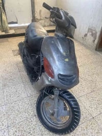 دراجه اكزز للبيع السعر 225 الف وبيها مجال دراجه شغاله كلشي ما بيها بس ...