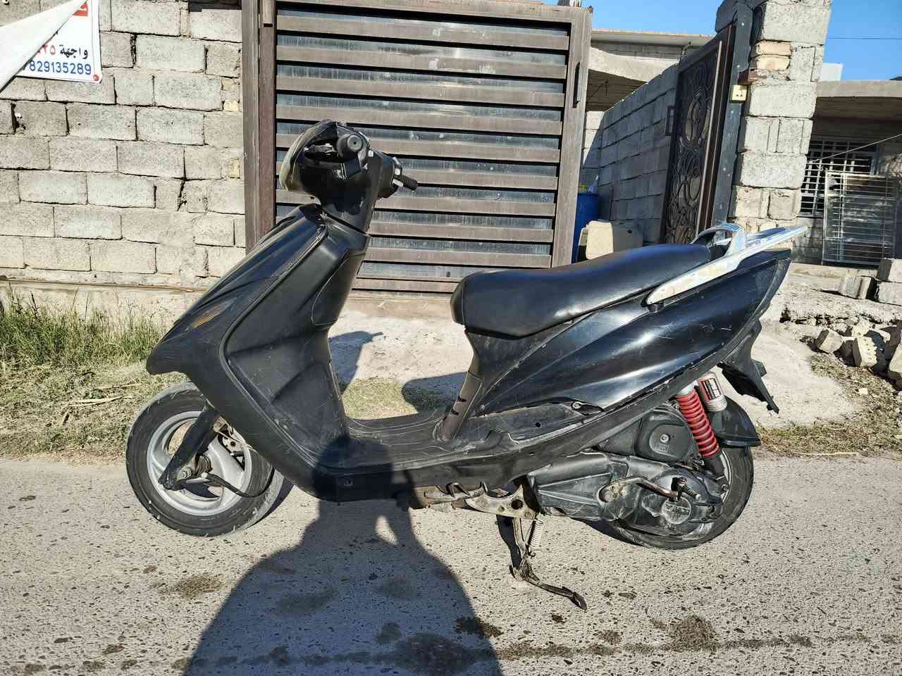 سلام عليكم للبيع ماكس 140 دراجة نظيفة مثل الي بالصور مانقص اي شي سعر 400 مكاني بغداد ***********
