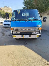 تيوته فحل  مكينه راس ثور 16جديده  رقم بصره مكاني بغداد جديده  07711181...