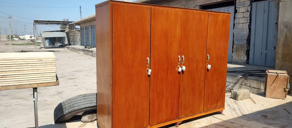 سلام عليكم كنتور 4باب صاج ثقيل وحيل نضيف سعر150الف وبيها مجال ***********
