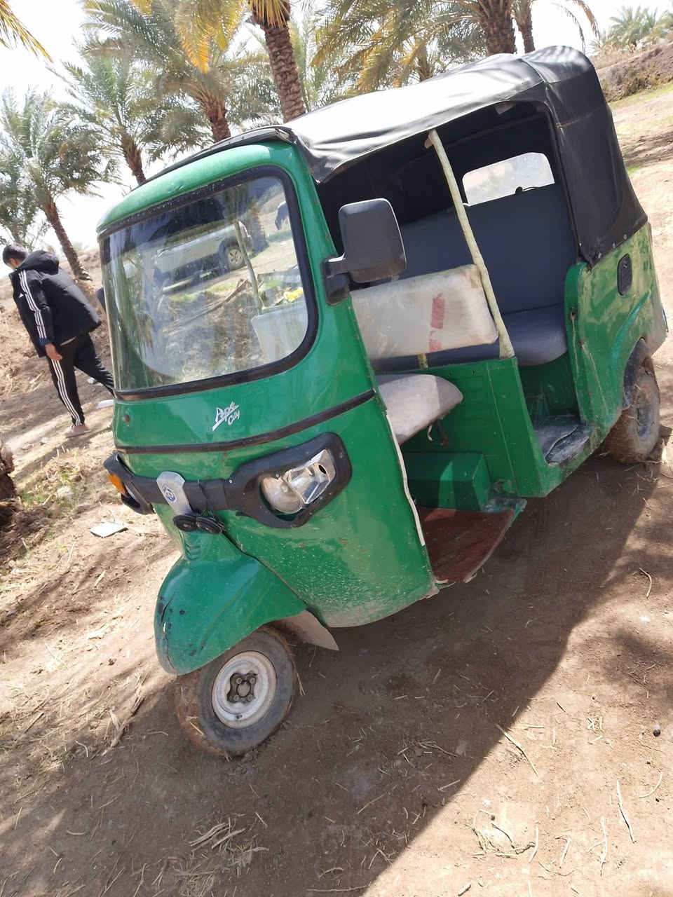 يالله تكتك بياجو موديل 19 محوره مكينه تي فيس موديل 25
نقصها فقط كلجات رايدها بمليون و800 وبيها حك الجيه 

عنواني بابل الحصوه  للستفسار ***********
