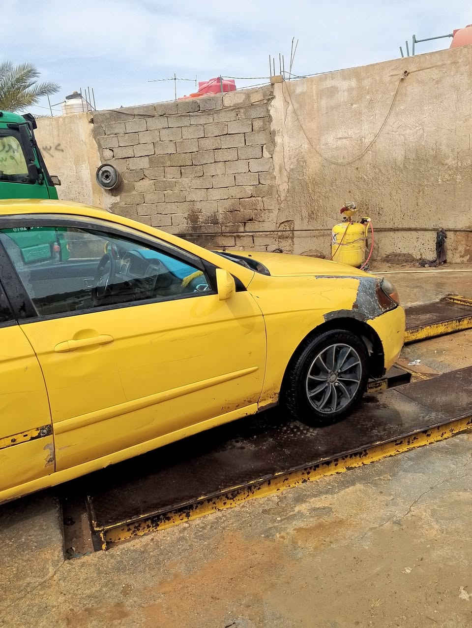 مديل 8باسمي للبيع رقمي ***********
