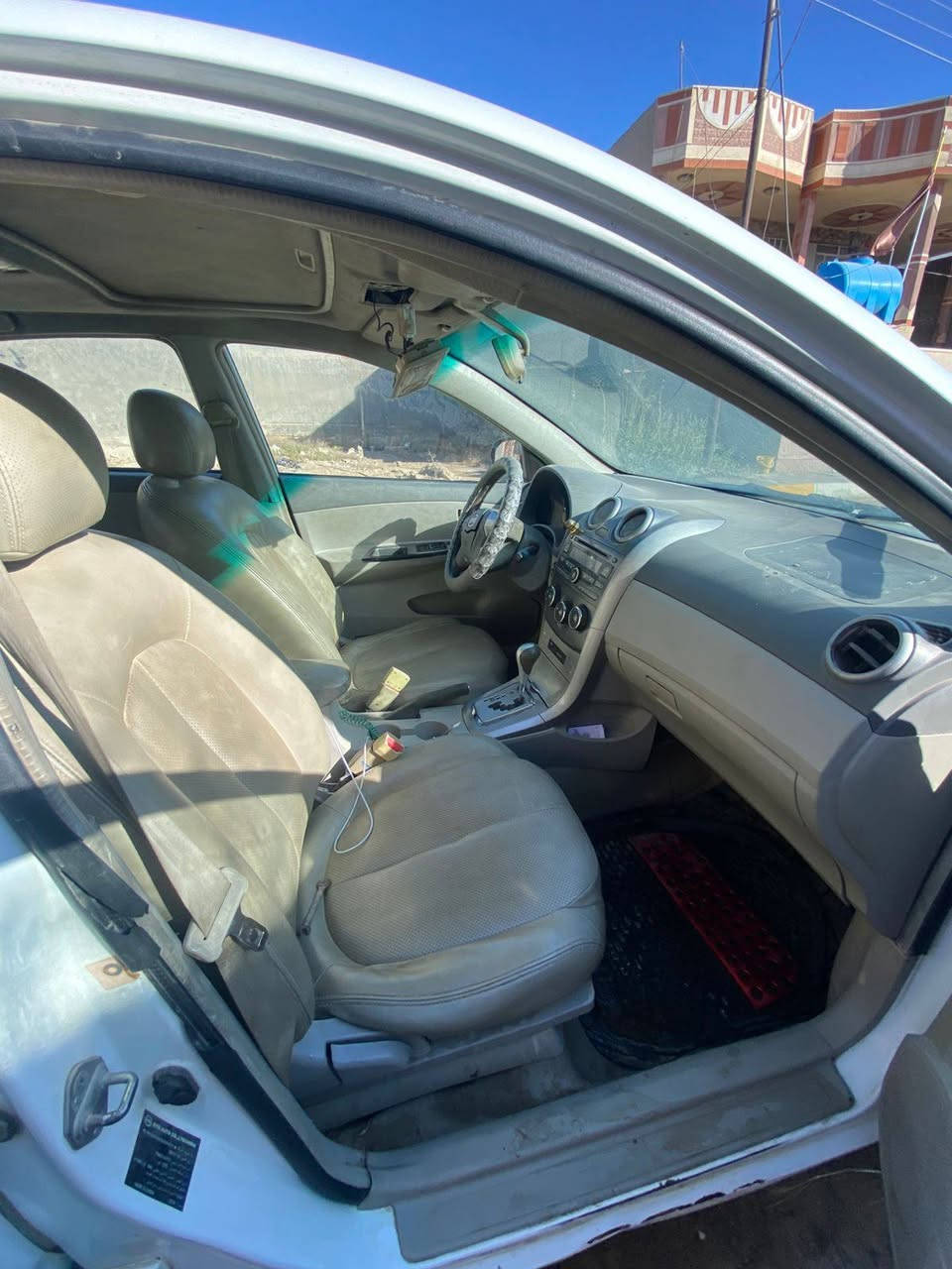 سياره بي واي دي موديل ٢٠١٤ بصمة تشغيل وفتحت سقف بانوراما جاهزه بالكامل محتاجه كير اوتوماتك فقط تخم تاير وحداديه كامله
للاستفسار الاتصال على الرقم 
***********
