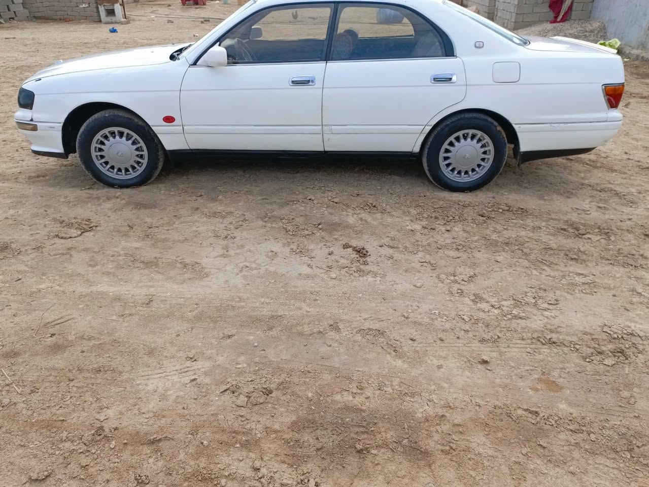 السلام عليكم  سياره بطه فصل مكفوله من ضربة صبغ حداديه جديدة تبريد شقال رقم بصره بسمي سنويه 29 سعر 55 اتصل على رقم *********** مكان ذي قار الصلاح
