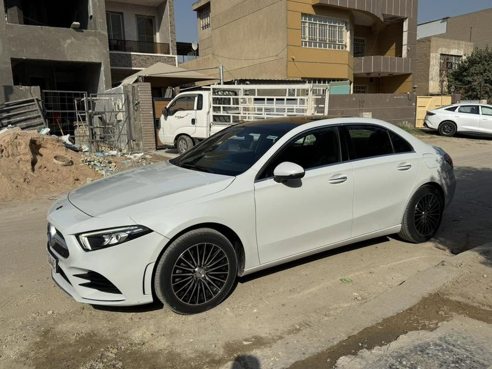 للبيع فقط
السعر 255 ورقة فقط  
مرسيدس A220 AMG موديل 2020
لون ابيض داخل اسوده 
وارد امريكي حادث السياره
الجاملغ  الامامي الايمن والبنيد مرفقة صور الحادث 
مواصفات السياره فول واحد على واحد  
الكاميرا الخلفية امامي 
بصمة ابواب وتشغيل 
مثبت السرعة 
شاشة دجتل كبيره
سقف بانورامي كامل 
التحكم على المنحدرات
مستشعر وقوف
تدفئة المقاعد 
والستيران 
مراقبة النقطة العمية
رادار امامي 
حساسات خلفي امامي
نظام فرملة الطوارئ
للمصابيح الأمامية ليد
لوحة قيادة رقمية
انارة محيطية اشاير ترحيب 
أبل كاربلاي
مقاعد جلد 
شحن لاسلكي
بعد بيها هواي موصفات
رقم السيارة (بصرة دولي ) سنوية كاملة وباسمي
سعر السياره 255 ورقة
موقع السيارة بغداد الصابيات 
الاتصال :- ***********
