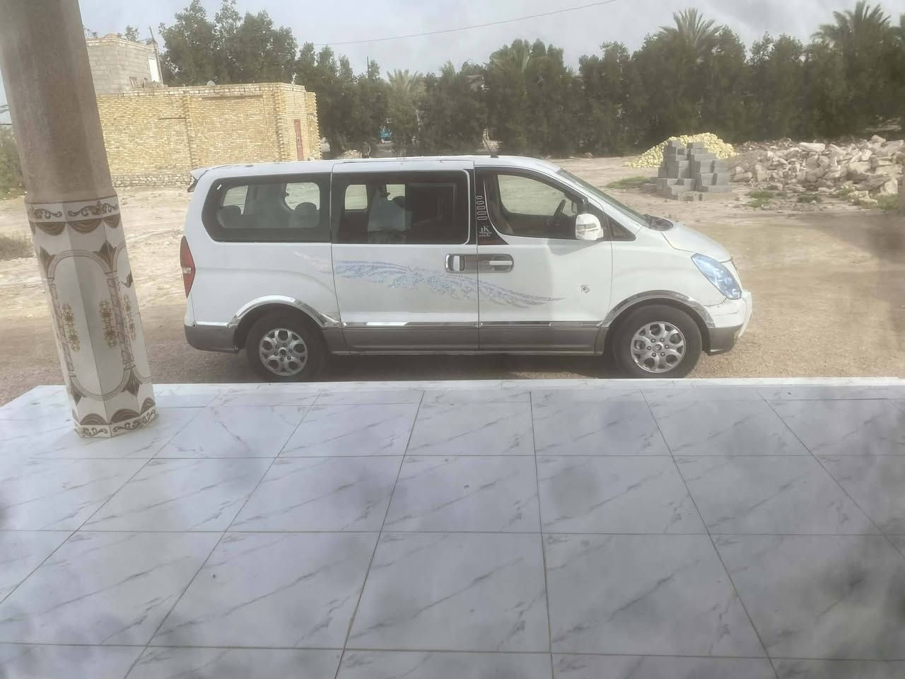 سلام عليكم ستاركس موديل 8 المكينه نص عمر يعني تجفت وبيه حزام صبغ لجماليه  اثر طخات وطخه بخشم الايت الكدام السعر 100 مكلف بالنشر  هذا رقم صاحب السياره ‏‪***********

