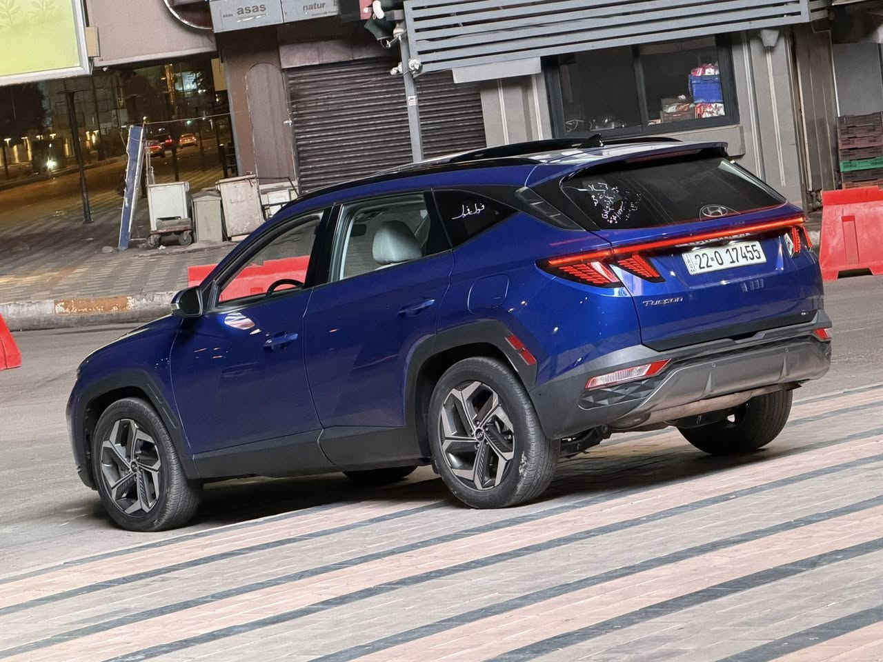 --
للتواصل واتساب
او الاتصال عالخط 
توكسان 2023  HTRAC ( خاص ليمتيد )
مواصفات خاصه لمتد 1/1 VIP بانوراما 
                  رقم اربيل الجديد  
  جاملغ السايق فقط حادث السيارة
وجاملغ الصدر كلير من امريكا جاي
محرك 2500 . 
وراد امريكي
1- بصمه + بصمه ابواب لمس
2- بانوراما 
3-كيج الكتروني متغير 
4- ( كاميرات عدد 5 ) 
5-كير دكمه 
6-نقط عمياء
7-رادارات امامي خلفي جانبي
8-قيادة الية 
9- تتقدم للامام وللخلف ب بصمه
10-هندبريك بصمه
11-كشنات جلد ابيض
12-كشنات كهرب
13-كشنات خزن ميموري
14-كشنات تبريد وتدفئه امامي خلفي وتدفئه استيرن
15-بك لايت لد
16- لايت لد + زينون
17- شاشة كبيرة لمس
18- تثبيت سرعة
19- من تشغل اشارة يقلب الكيج كامره
20- شارة جانبيه
21- ويل كب كبير كروم
22-تحديد مسار 
23-صندوق كهربائي
24- فول تحكمات ستيرن
25-تبريد لمس
26- السماعات شركة BOSE
26- شحن وايرلس
27-نظام gps خرائط
28- شفتات كير ب ستيرن
29- حساسات امامي خلفي
30 - تشغيل عن بعد 
31 - اوتو بارك 
32 - المرايه الوسطيه (اوتو دم ) يعني الي وراك مشغل عالي المرايه اوتماتيكي اصير سوده 
33 - مود ادرايف ( اقتصادي - سمارت - سوبر - وثلجي )
34 - سياره فور ويل اج تراك 
35 - نظام نزول منحدرات 
36 - نظام اضاءه داخليه لدات متغير الالوان ( الون الي تريده موجود )
37 - نظام التبريد دفيوز تبريد من كل الجهات ( يعني مو بس فتحات التبريد ال 4 ينطن تبريد لا الدشبول كله ينطي تبريد عن طريق فتحات موجوده بالدشبول )
38 - تبريد قطعتين امامي خلفي 
39 - فول سستم ايرباك ( ايرباك استيرن و ايرباك دشبول وايرباك بردات و وايرباك مقاعد ) كلهن سليمات
40 - الداخل لونين ابيض واسود 
41 - شاشه بيه ابل كار بلي 
‏42 - AUTO HOLD
رقمي  ***********  واتساب او الاتصال 
بغداد المنصور
 205     ورقه سعرها
تحويل او وكالة بشرط
