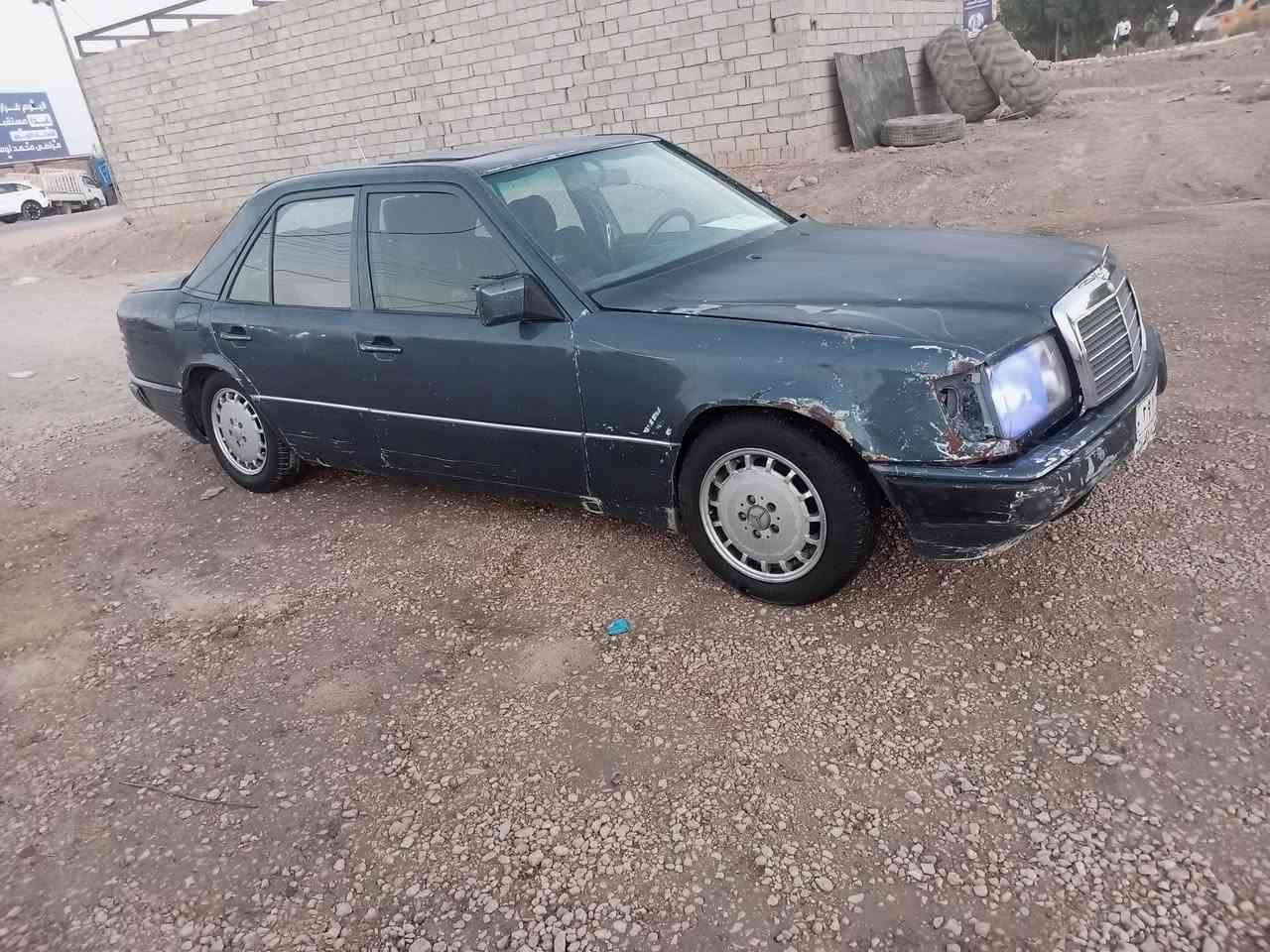 دب للبيع مديل 1989رقم دهوك سنويه منتهيه مكينه وكير ياباني 3000 حداديه وسط للبيع السعر30 ***********.
