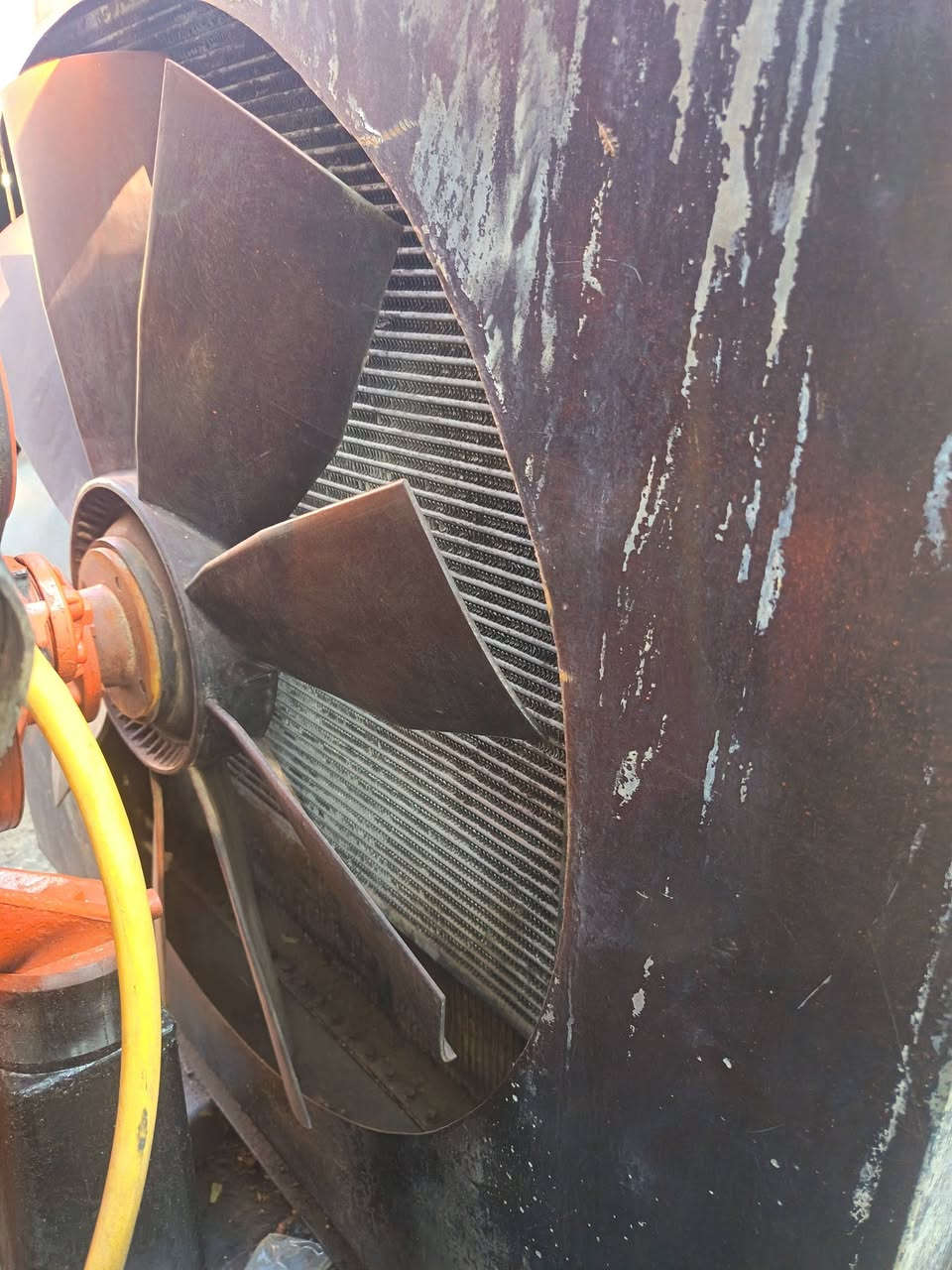 سلام عليكم
مولده سكانيه صفر ١٥ هستوه مجفتة سايس عشرين
توليد ٣٥٠ انجه بلادي راديتر ١٤٠
مكانه نجف السعر ٩٥
لاستفسار ***********
