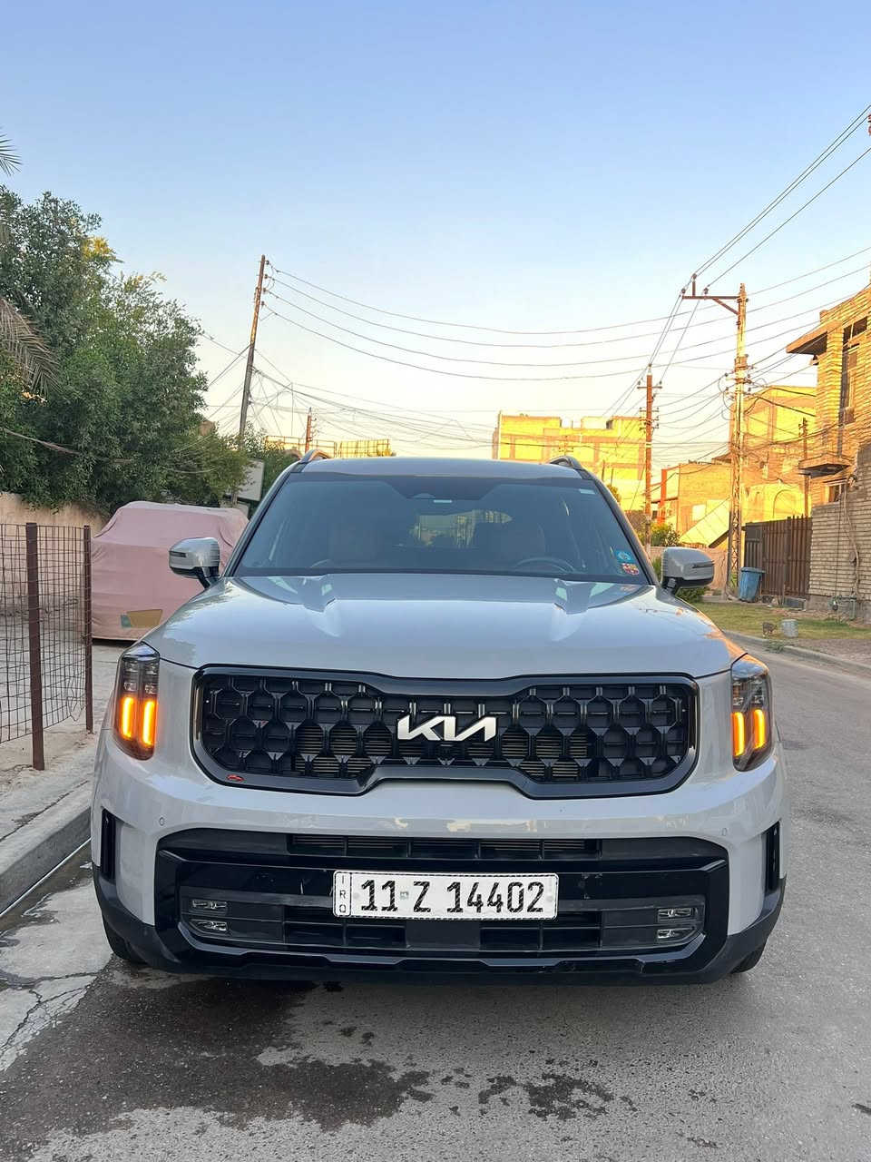 سلام عليكم تلورايد 2024 وارد امريكي ماشيه 24 الف فول السياره اعلى فئه vip برستيج SX Line وقم بغداد بسمي دخول جديد حره داخل قرميدي بصمه بنوراما شاشه دجتال متصله مودات قياده رادارات امامي وخلفي كامره 360 كشنات خلفيه منفصله كشن كهرباء حار بارد السياره بوضع الشركه بيه قطعه وحده صبغ بدون دواخل بدون ايرباك حادثه خلفي بجم كبس صور الحادث موجوده بالمشور السعر 330$ وبيه مجال بسيط مكان السياره المنصور بيع فقط بدون مراوس 

‭***********‬
