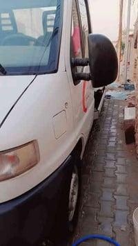 كرين سطحية نوع بيجو موديل 2001 علما السيارة مال مزاد الصحة مدفوع كمرك ...