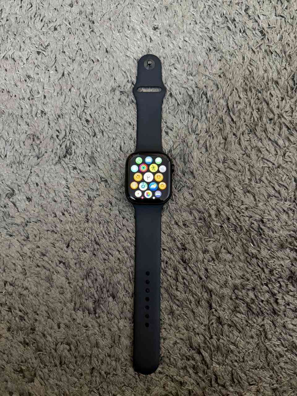 السلام عليكم
للبيع Apple watch الجيل 10 حجم 46 
بطاريه 100 نظيفه جداً وياها كيبل اصلي فقط
السعر 375 نهايتها مكاني شارع فلسطين


**إذا كنت صاحب هذا الإعلان وتريد حذفه لأي سبب، رجاءا أرسل رسالة إلى الدعم الفني**