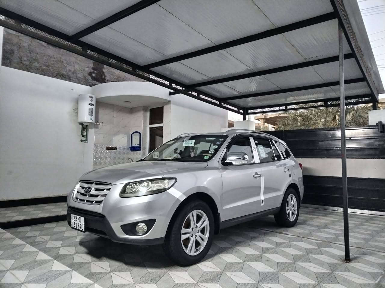 #للبيع
سنتافيا موديل 2012 خليجي اربع سلندر2400
رقم اربيل بسمي تحويل ثاني ويوم
سياره فول مواصفات واحد على واحد 7 راكب
مكان السياره الأنبار الفلوجة
للاستفسار الاتصال على الرقم ***********
رقم واتساب ***********
السعر 140 وبيه مجال
