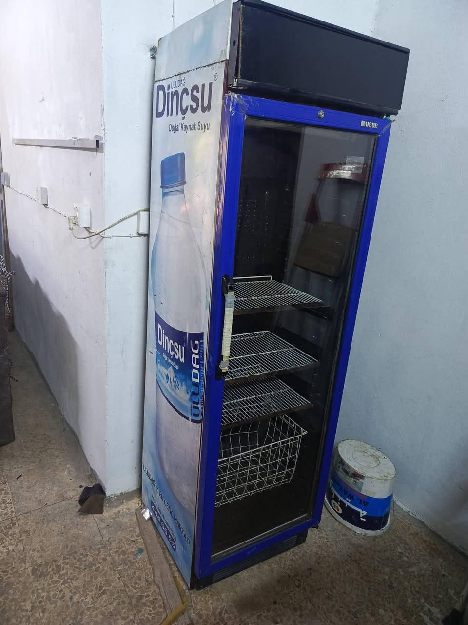عارضه وضع شركة حجم كبير السعر 170 العنوان وادي حجر ***********
