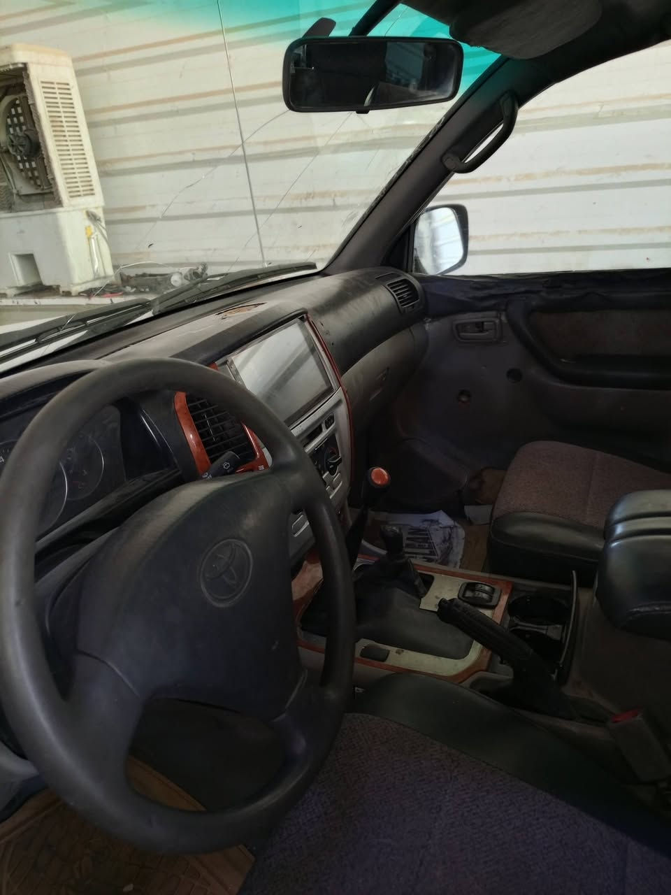 لاندكروز 2004مال مزاد  كفالة  من ضربة كير مكينة تبريد منضومة غاز جديدة لسعر تصل، ***********
